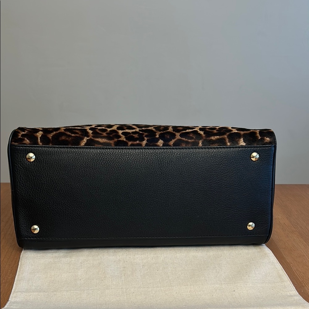 Michael Kors Leopard Print Bag and Wallet Set - Picture 4 of 16